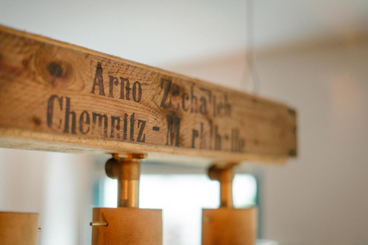 The Upholstery Tinyhouse Deluxe Eco Chalet Kreativ Citynah Chemnitz Exteriör bild