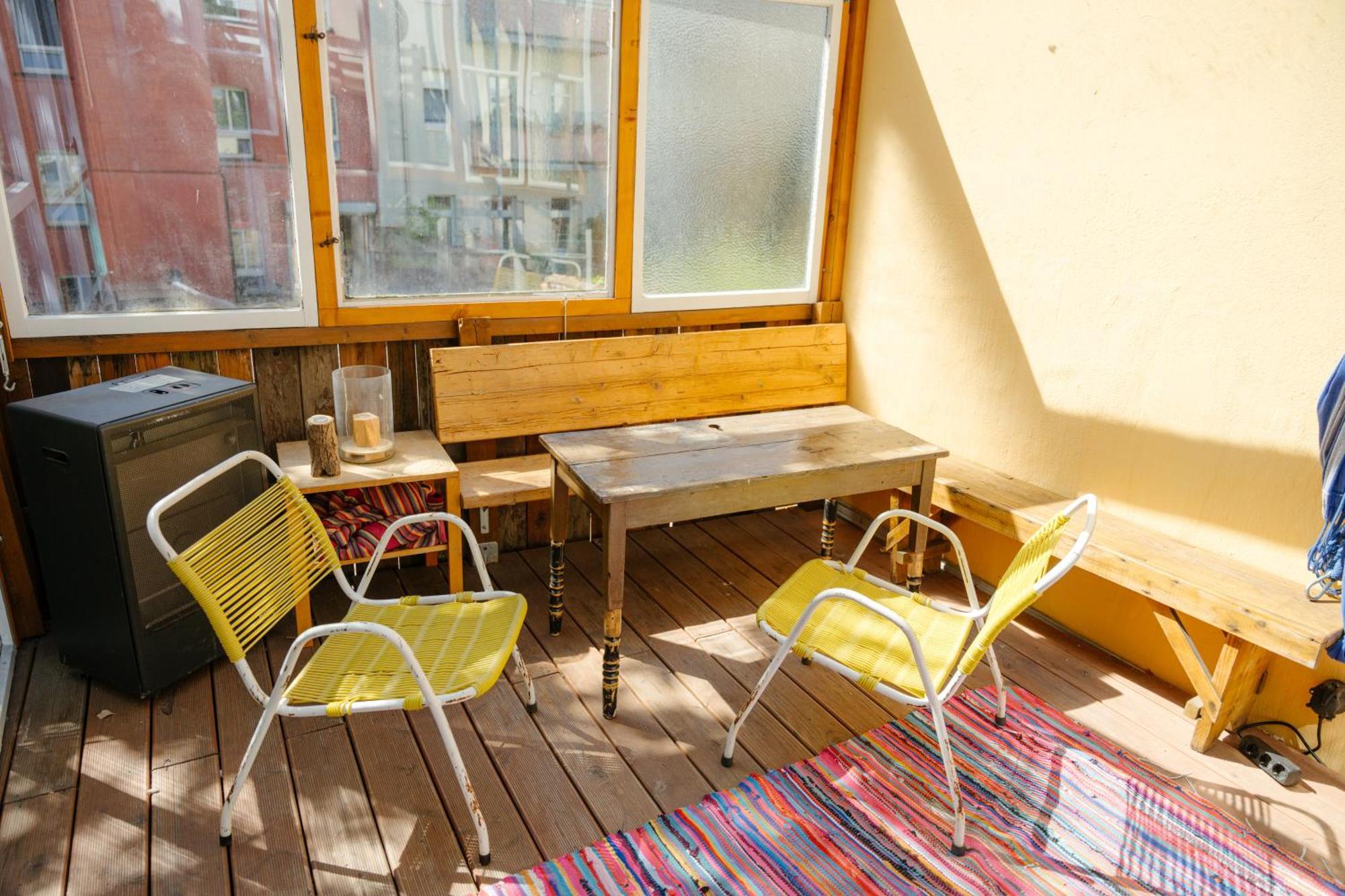 The Upholstery Tinyhouse Deluxe Eco Chalet Kreativ Citynah Chemnitz Exteriör bild
